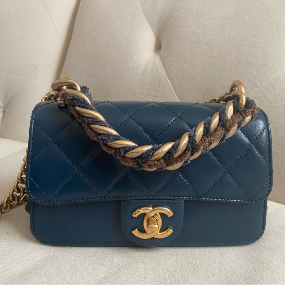 Chanel 🔥RARE 🔥 Navy blue Lambskin   tweed , , 3 compartments , 2018-2019